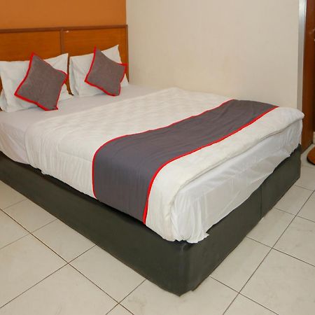 Hotel O Puncak Bogor Near Taman Safari Exterior photo