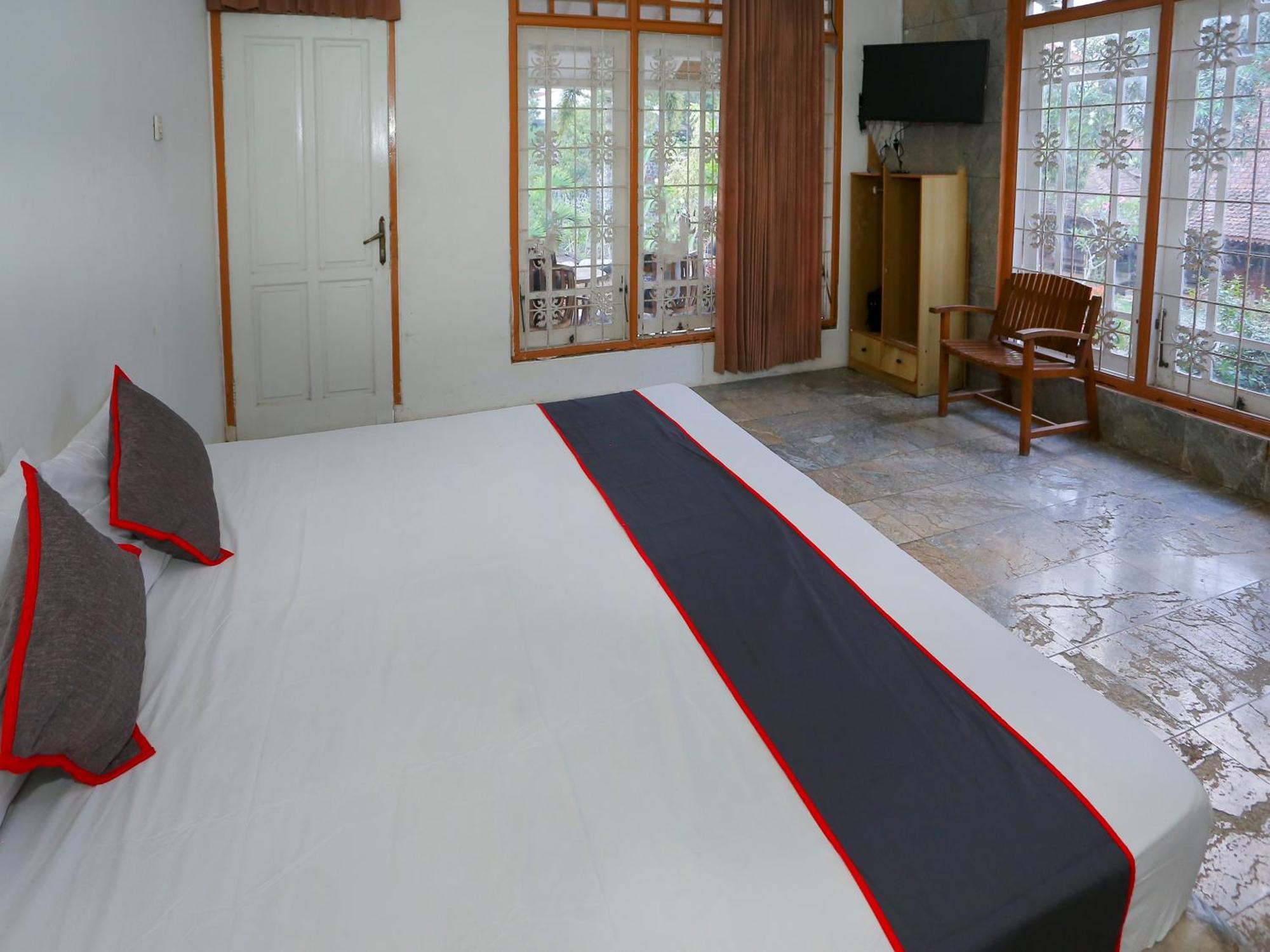 Hotel O Puncak Bogor Near Taman Safari Exterior photo